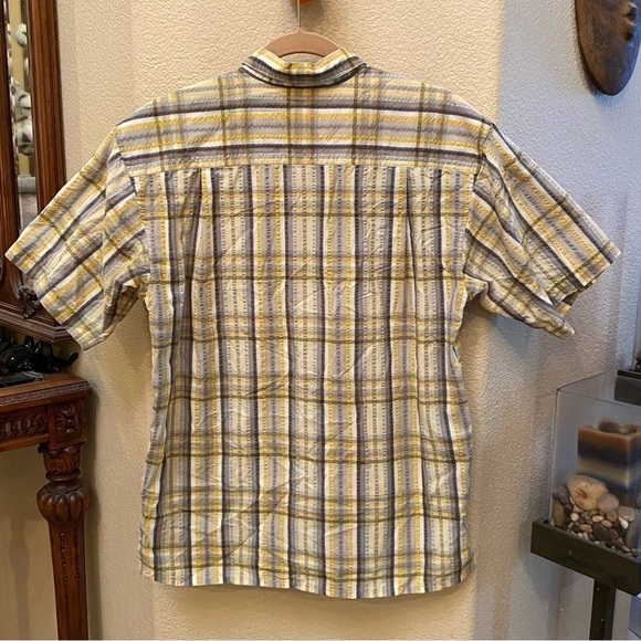 PATAGONIA Men Yellow Gray Plaid Button Short Sleeve Top Size Small - Picture 4 of 7